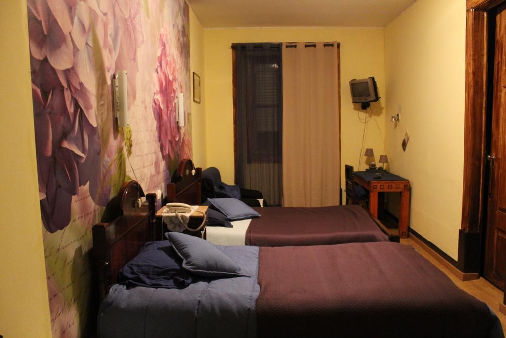 Hostel Avenida Coimbra Esterno foto
