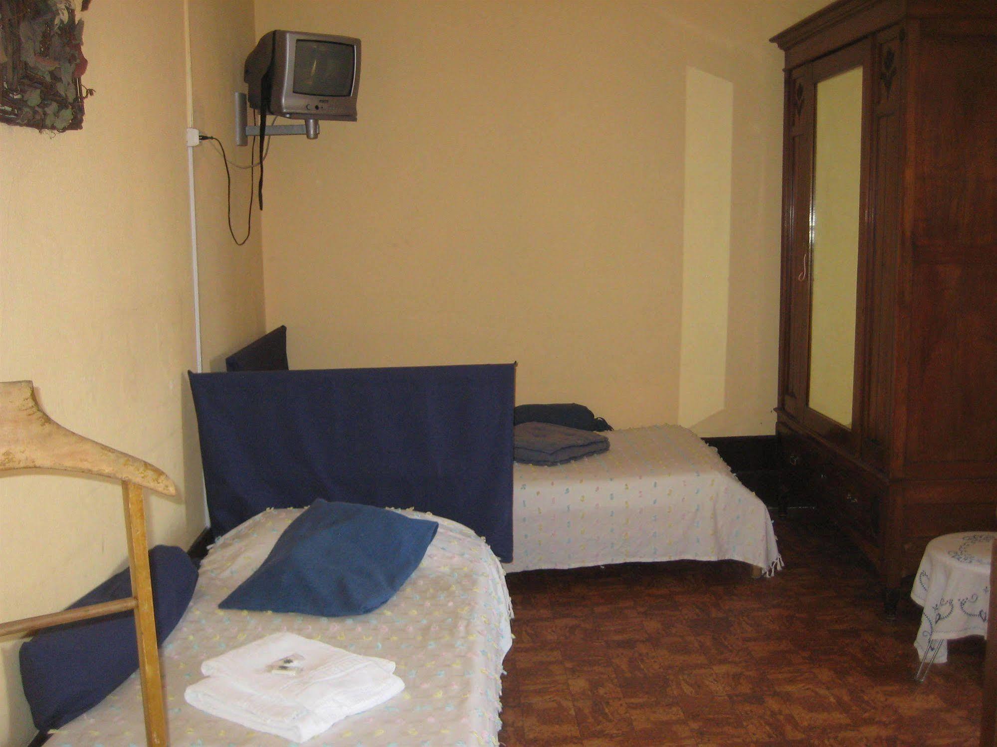 Hostel Avenida Coimbra Esterno foto